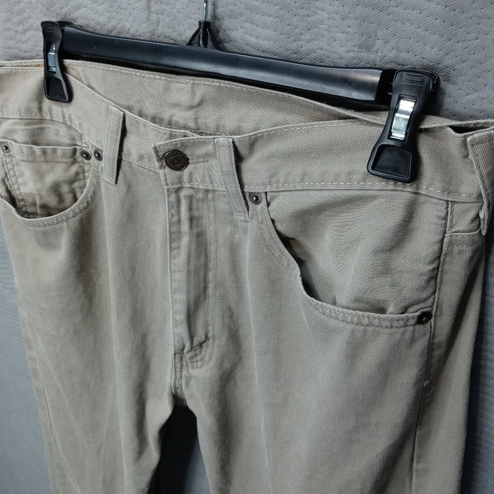 Levi's 505 men's tan jeans. Sz 33